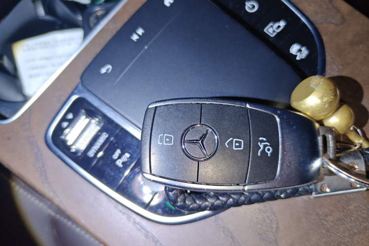 Used Mercedes-Benz GLC 2020 Facelift GLC 260 L 4MATIC Luxury Edition