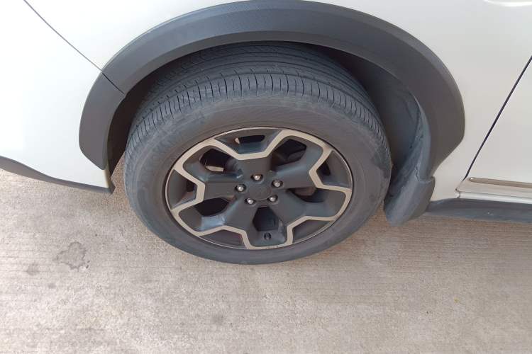 Used Subaru XV 2014 2.0i Elite Edition
