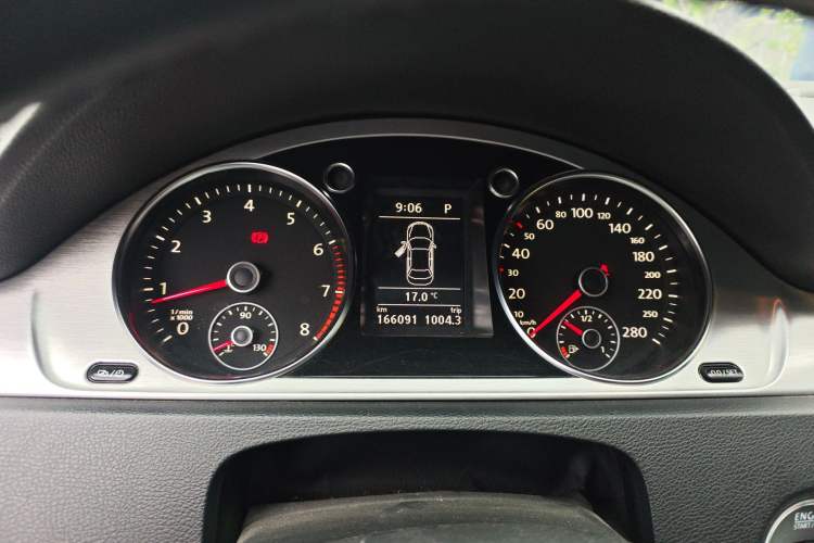 Used Volkswagen FAW-Volkswagen CC 2016 1.8TSI Prestige Model