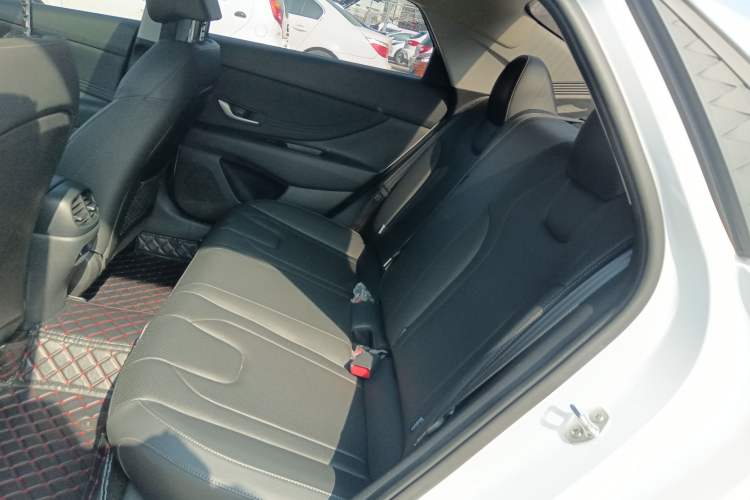 Used Hyundai Elantra 2023 1.5L CVT GLX Elite Edition