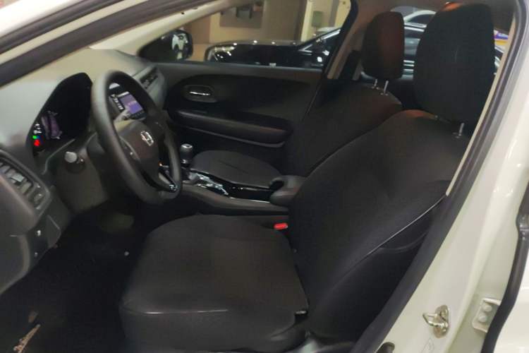 Used Honda Vezel 2015 1.5L manual two-wheel drive Comfort trim level Left Front Seat