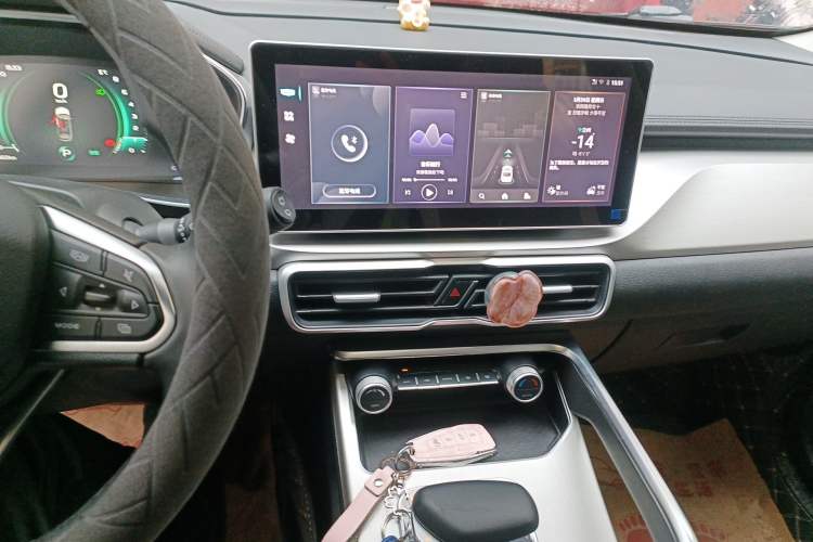 Used Geely Auto Coolray 2023 1.5T DCT Diamond Edition
