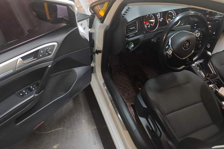 Used Volkswagen Golf 2020 Zhiai Edition 280TSI DSG Comfort Model