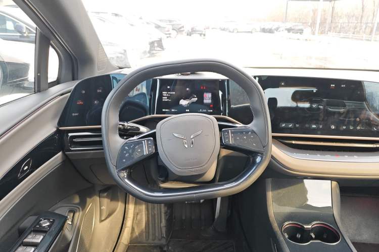 Used Hongqi EH7 2024 690 Pro