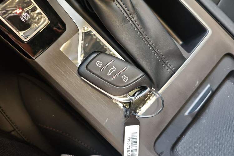 Used Roewe i5 2023 1.5L CVT Luxury Edition
