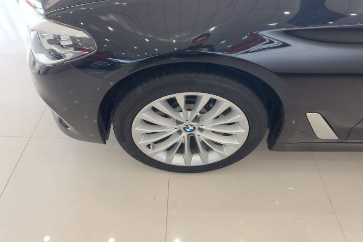 Used BMW 5 Series 2019 530Li xDrive Luxury Package
