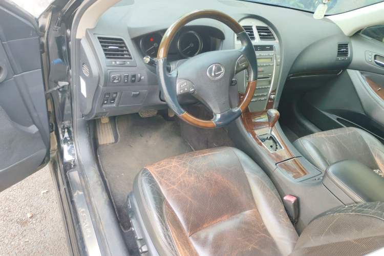 Used Lexus ES 2010 350 Elegant Edition
