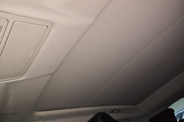 Used Land Rover Range Evoque 2014 2.0T 5-Door Ignite Edition Headliner