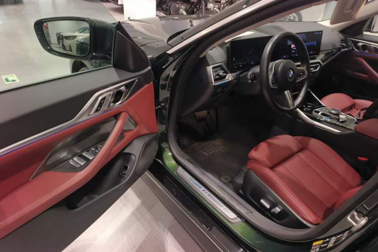 Used BMW i4 2023 eDrive35 Driver Seat