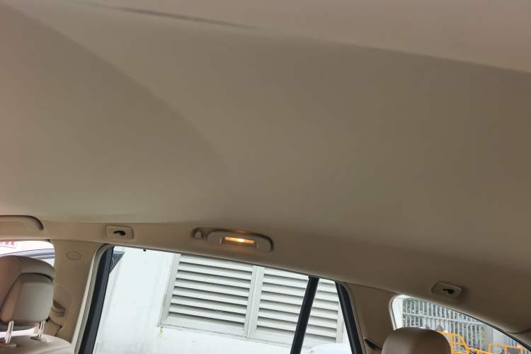 Used Mercedes-Benz R-Class 2011 R 300 L Business Model