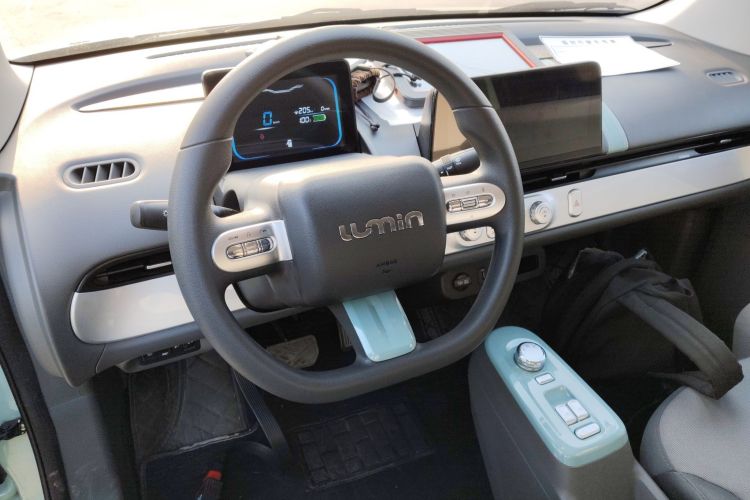 Used CHANGAN NEVO Lumin 2024 205km Launch Edition
