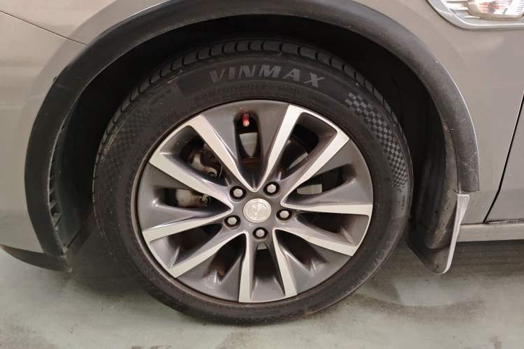 Used Buick GL6 2018 18T 6-Seater Prestige Model Exterior 4