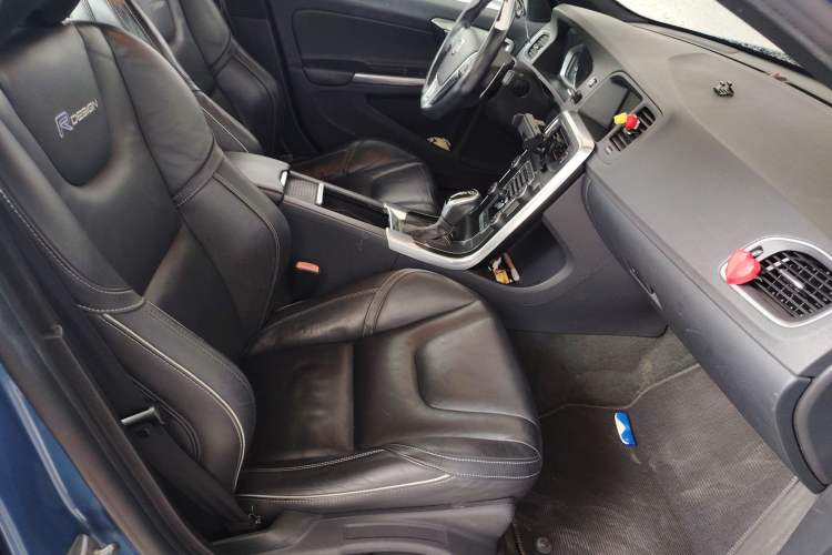 Used Volvo S60 2014 Facelift T5 Personalized Sport Edition
