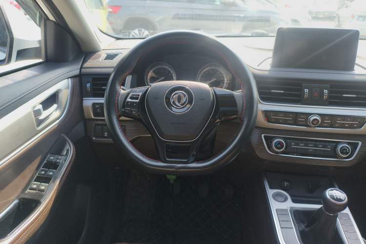 Used FORTHING Joyear X5 2017 1.6L Manual Luxury Model Steering Wheel