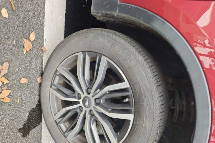 Used Geely Auto Emgrand X7 Sport 2020 1.8TD DCT ZhiZun PRO