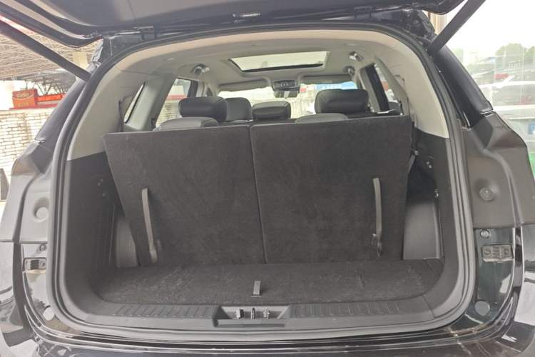 Used JETOUR Shanhai L9 2024 1.5TD 2DHT Pro 7-Seater Trunk