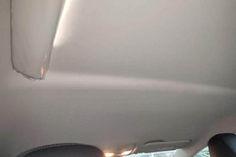 Used Hongqi E-QM5 2022 431 km Charge & Enjoy Edition