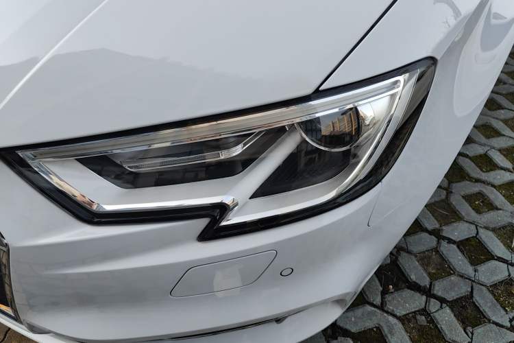 Used Audi A3 2018 30th Anniversary Edition Limousine 35 TFSI Fashion Model