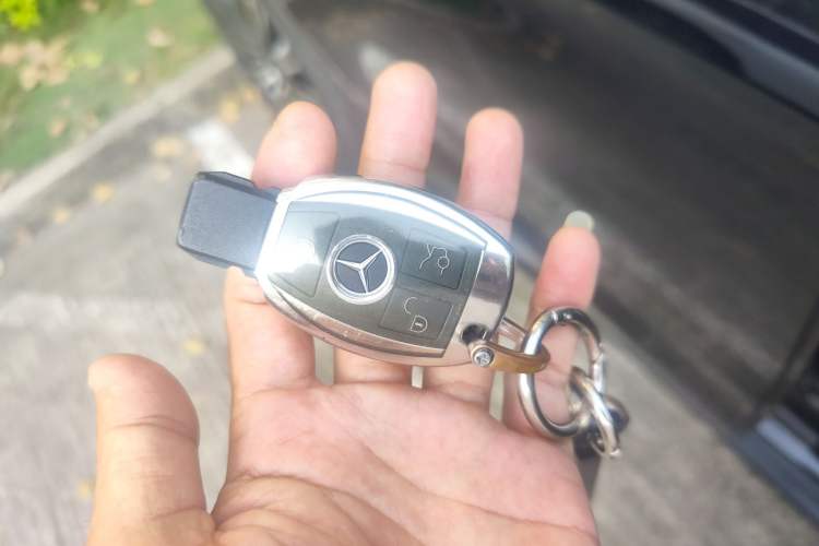 Used Mercedes-Benz GLC 2019 GLC 260 L 4MATIC Dynamic Model