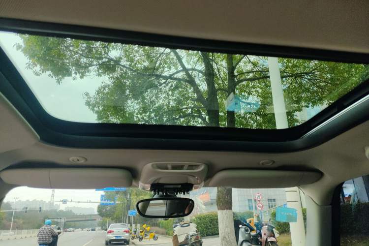 Used MINI MINI 2014 1.5T COOPER Fun
