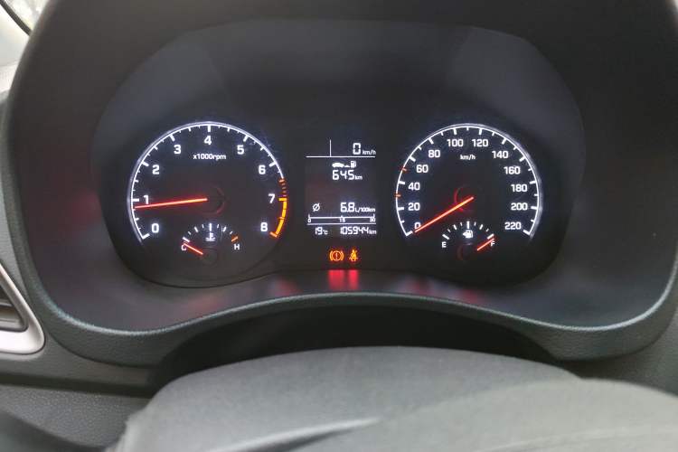 Used Hyundai Verna (new generation) 2016 1.4L Manual Cool Edition GLS Instrument Cluster