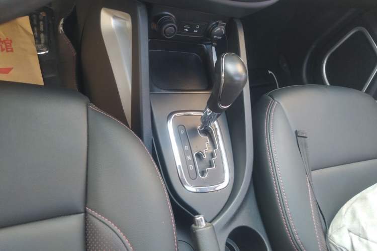 Used Changan CS35 2016 1.6L Automatic Luxury Model China V Standard
