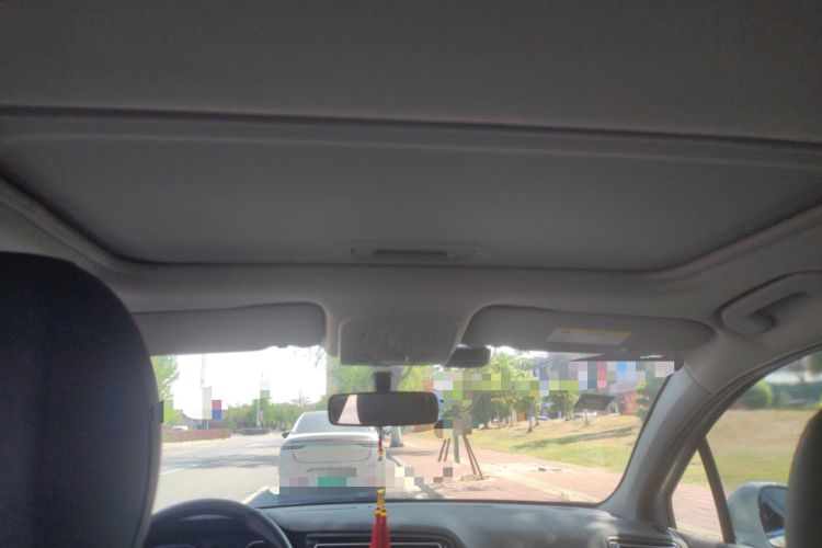 Used Citroen C4 Sega 2016 1.6L Manual Luxury Model Headliner