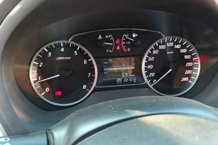 Used Nissan Sylphy 2019 1.6XV CVT Smart Connect Luxury Edition China VI Standard Instrument Cluster