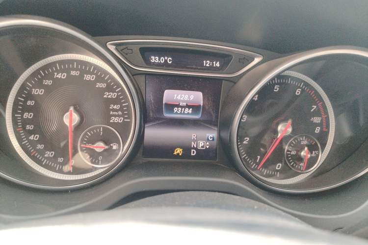 Used Mercedes-Benz GLA 2017 GLA 200 Fashion Model