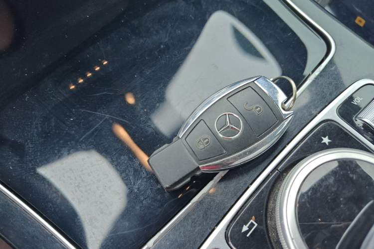 Used Mercedes-Benz GLC 2018 GLC 200 4MATIC Vehicle Key