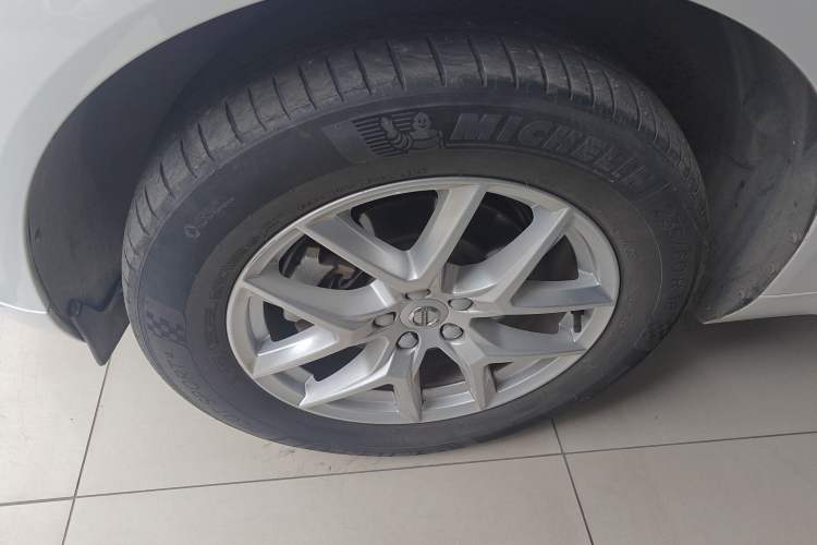 Used Volvo XC60 2019 T5 4x4 Smart Edition China V Standard