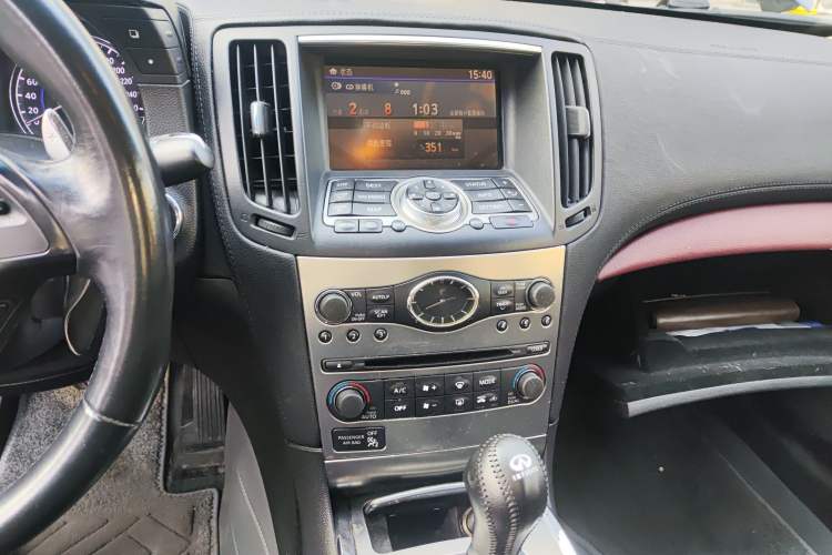 Used Infiniti G Series 2010 G25 Sedan Sport Edition Audio And AC Panel