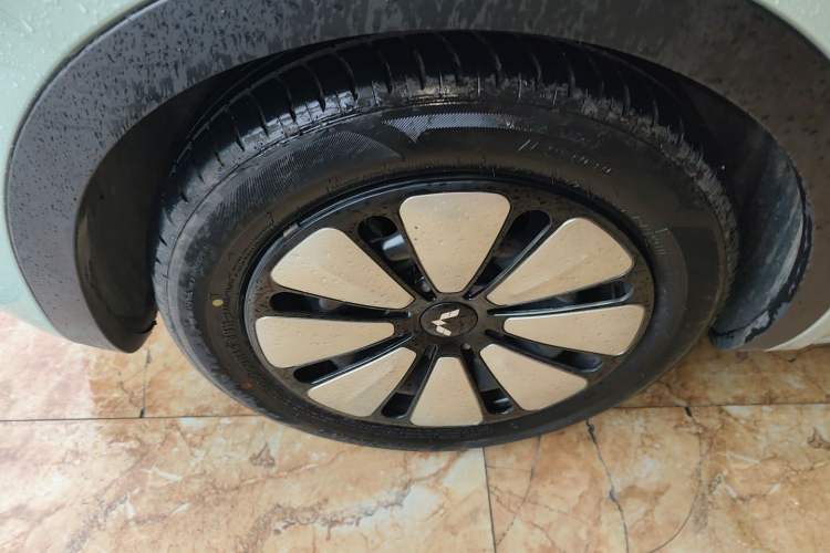 Used Wuling Bingo 2023 333 km Enjoyment Version
