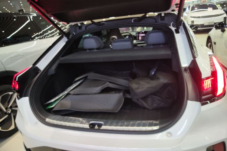 Used Zeekr 001 2024 WE Edition 100 kWh Rear-Drive
