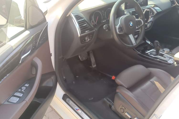 Used BMW X3 2019 xDrive30i Leading Model M Sport Package
