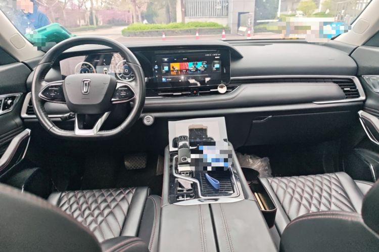 Used Bestune T99 2020 20TD Automatic Premium Edition Center Console