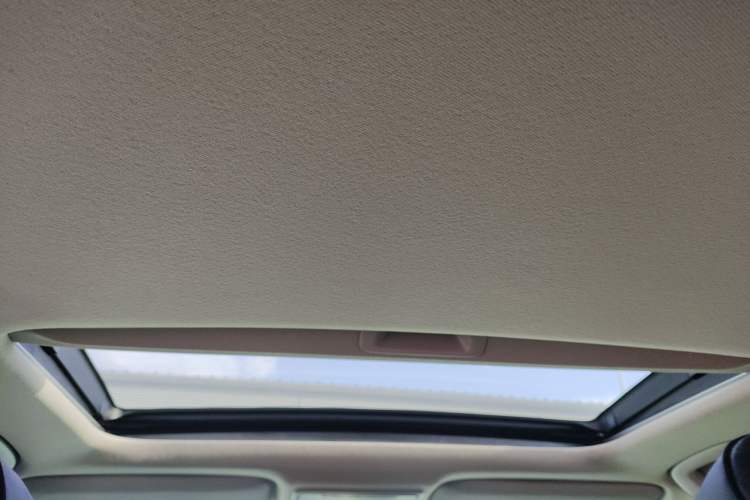 Used Honda Civic 2023 HATCHBACK 240TURBO CVT Zhiyue Edition Headliner