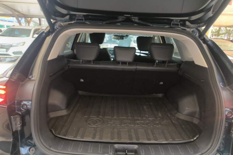 Used Dongfeng Aeolus Huge 2022 Mach Dual-Motor 1.5T MHD Dare-to-Dream Edition
