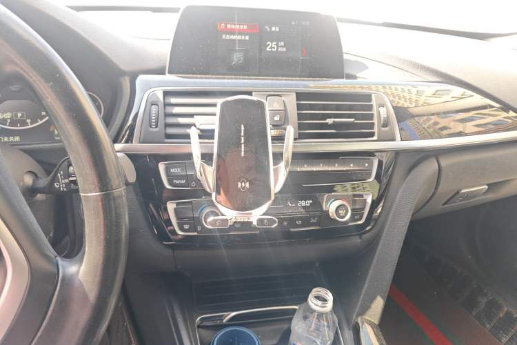 Used BMW 3 Series 2018 320Li Fashion Model
