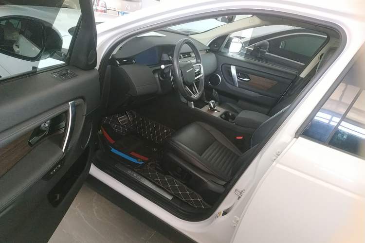 Used Land Rover Discovery Sport 2024 Performance Tech Edition