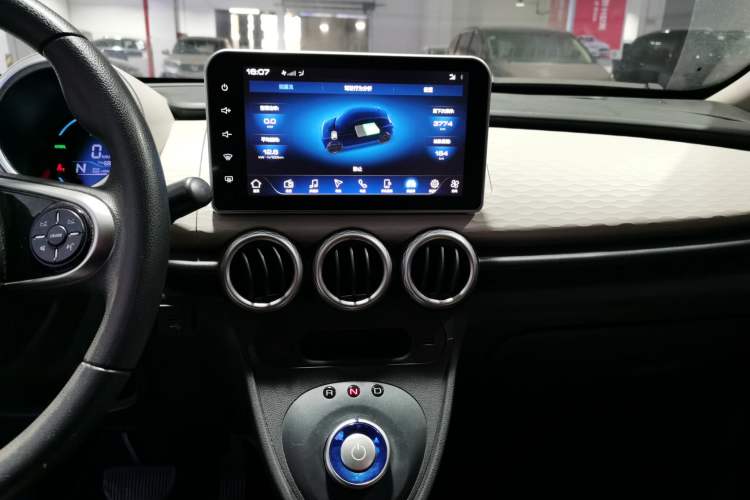 Used ORA Black Cat 2021 351 km Luxury Version Audio And AC Panel