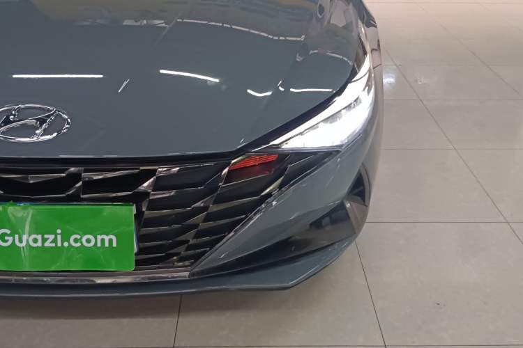 Used Hyundai Elantra 2021 1.5L CVT LUX Prestige Edition