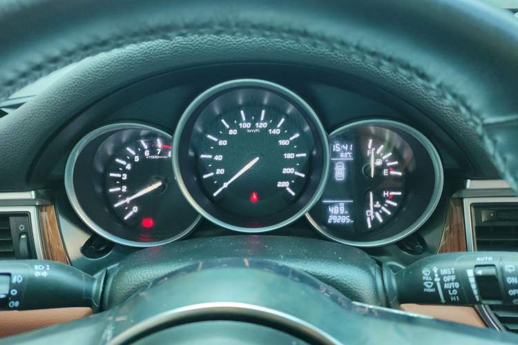 Used Zotye SR9 2017 2.0T Manual "Ultimate Heart" Edition