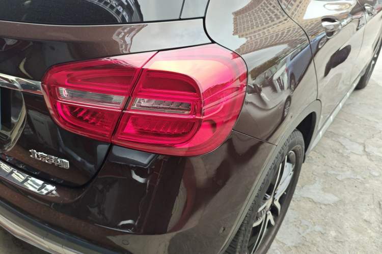 Used Mercedes-Benz GLA 2016 GLA 200 Fashion Model Exterior 3