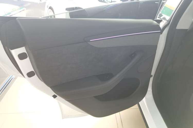 Used Tesla Model Y 2025 Updated Version Long-Range All-Wheel Drive