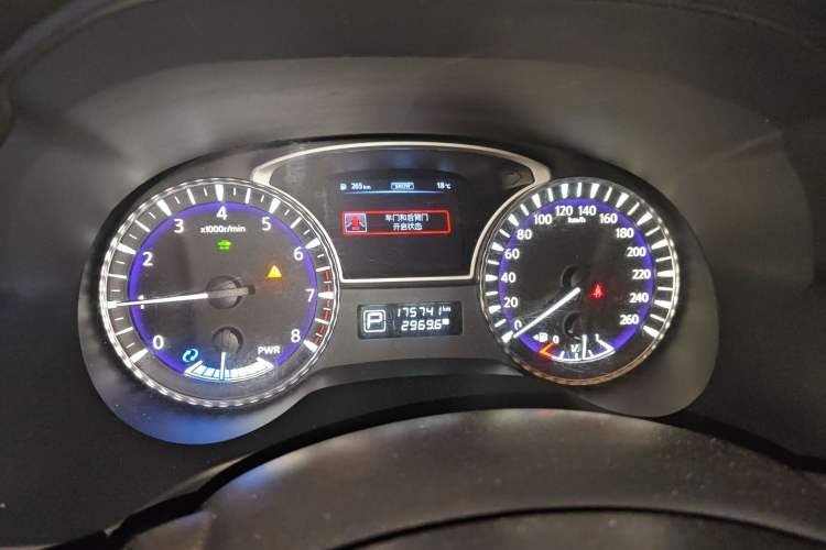 Used Infiniti QX60 2018 2.5 S/C Hybrid Two-Wheel-Drive Champion Family Edition Instrument Cluster