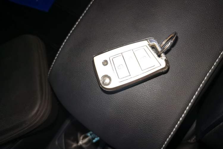 Used Volkswagen Tacqua 2021 1.5L Automatic 30th Anniversary Edition Vehicle Key