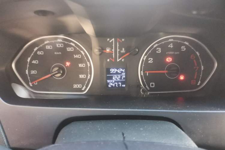 Used Leopaard Q6 2015 2.4L Manual 4x4 Excellence Edition