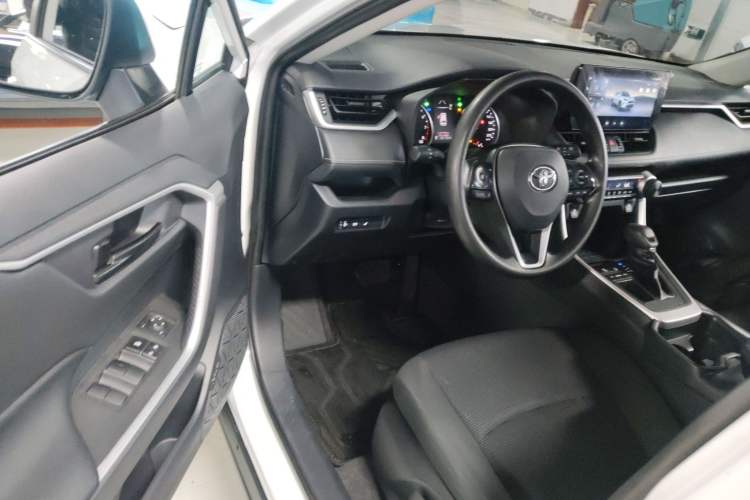 Used Toyota RAV4 2023 2.0L CVT Two-Wheel Drive Urban Edition