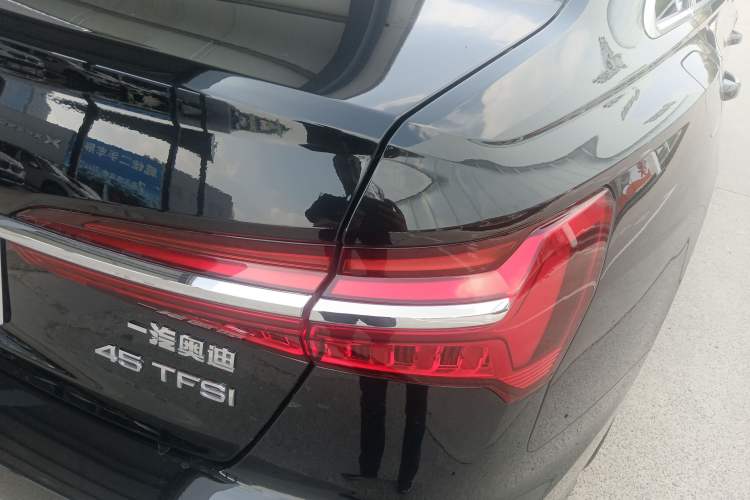 Used Audi A6L 2023 Revised 45 TFSI Prestige Dynamic Edition Right Rear Taillight